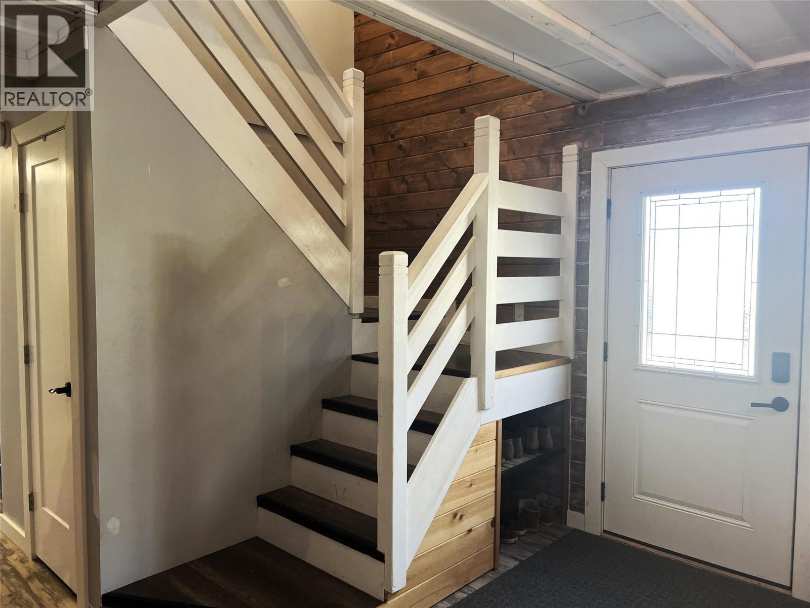 4138 Squilax-Anglemont Road - 13