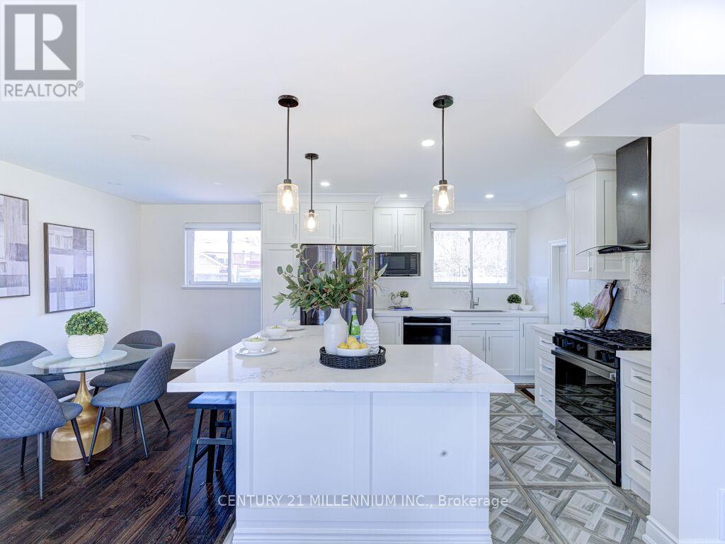 214 FOLKSTONE CRESCENT — photo 13