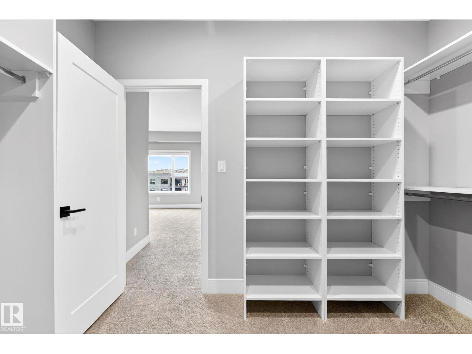 #520 7463 MAY CM NW, Edmonton