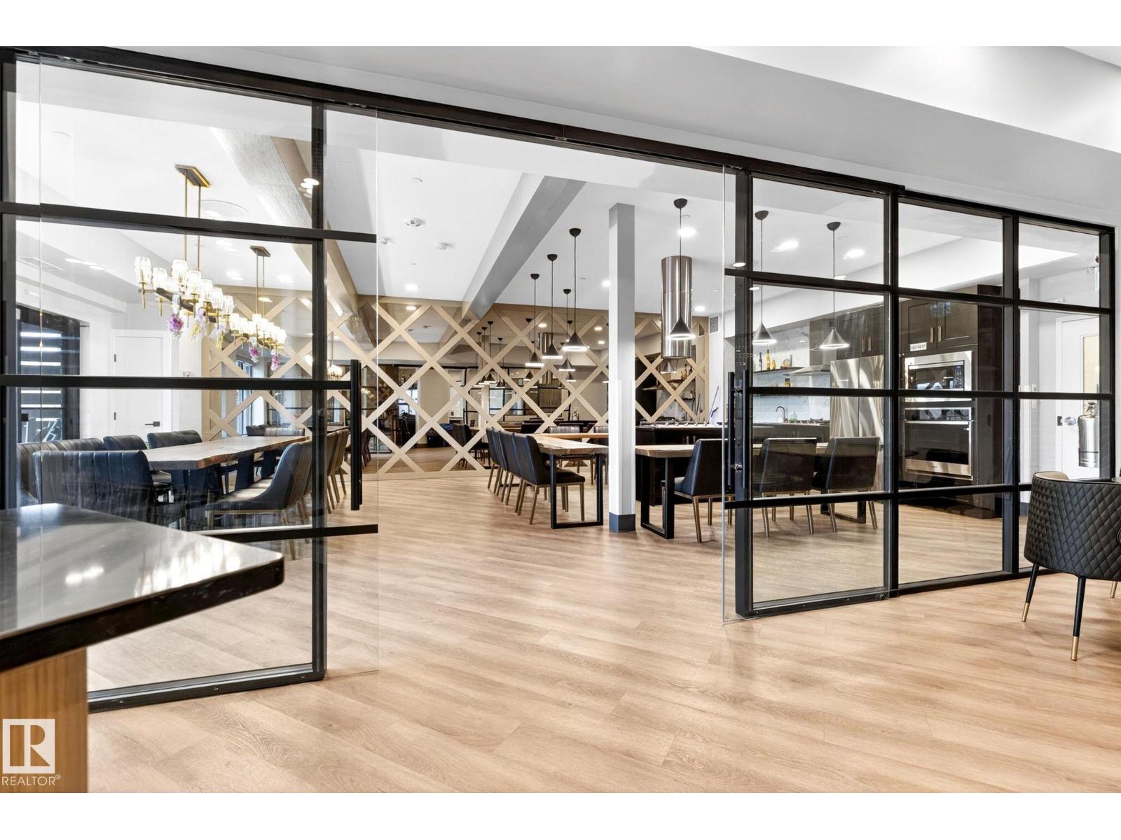 #520 7463 MAY CM NW, Edmonton