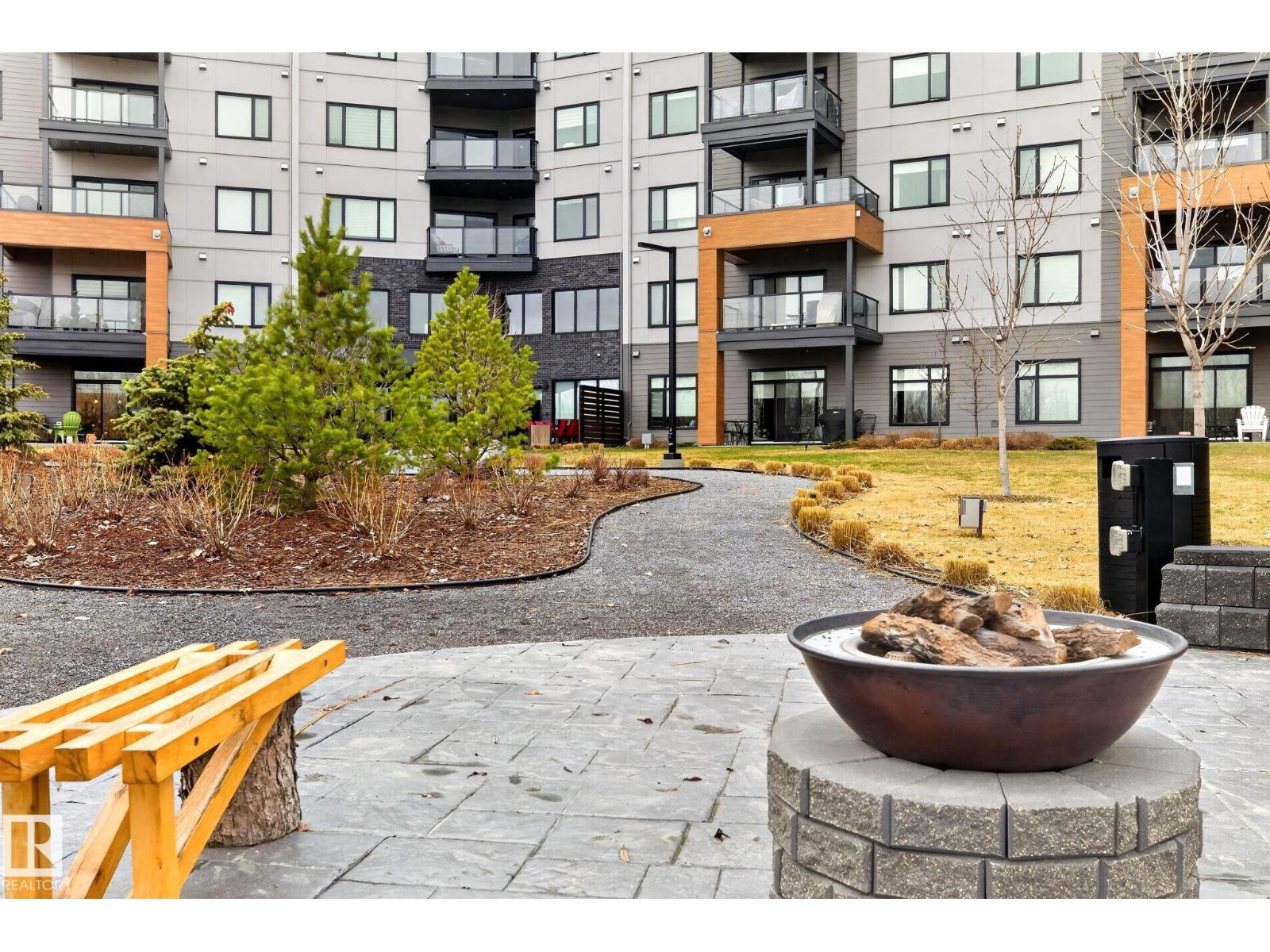 #520 7463 MAY CM NW, Edmonton