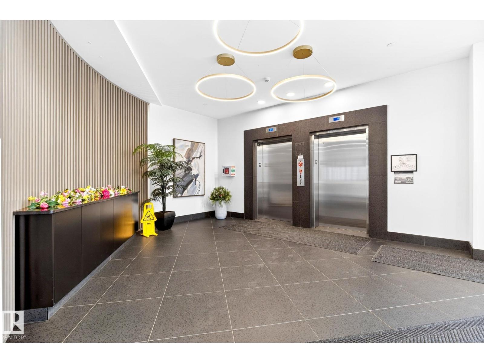 #520 7463 MAY CM NW, Edmonton