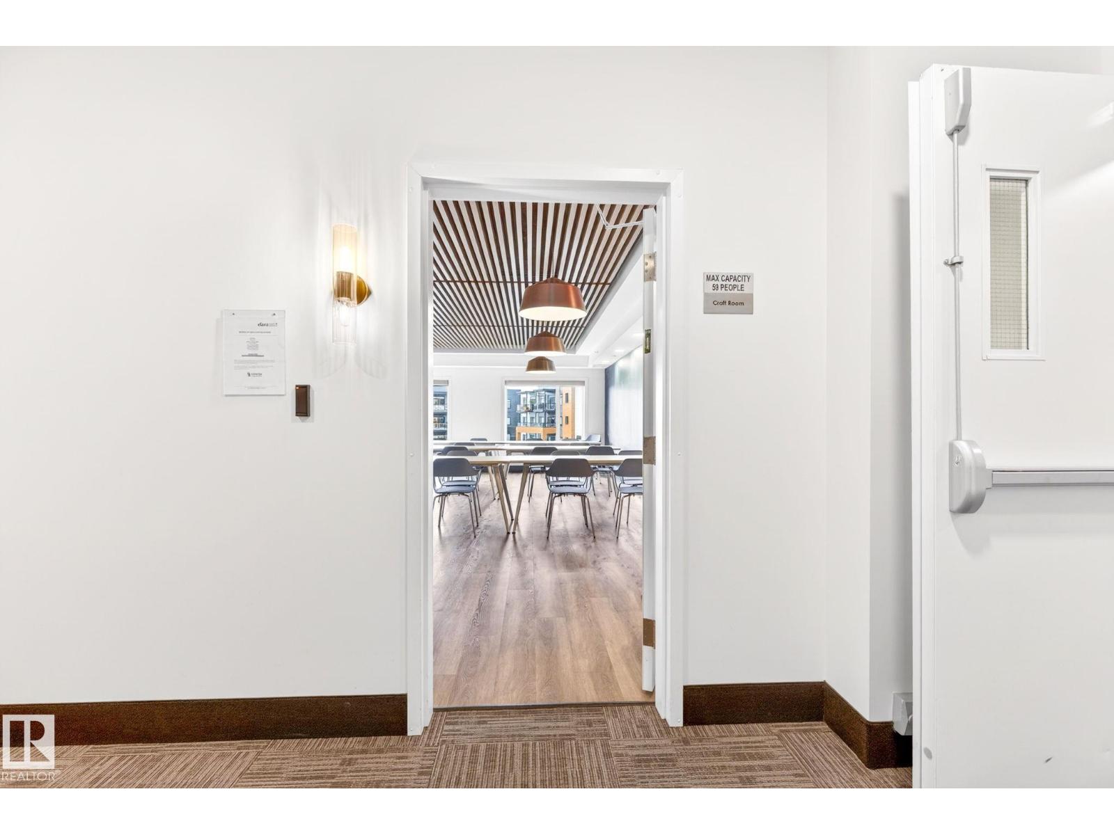 #520 7463 MAY CM NW, Edmonton