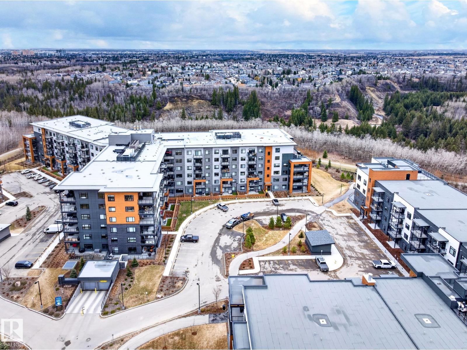 #520 7463 MAY CM NW, Edmonton