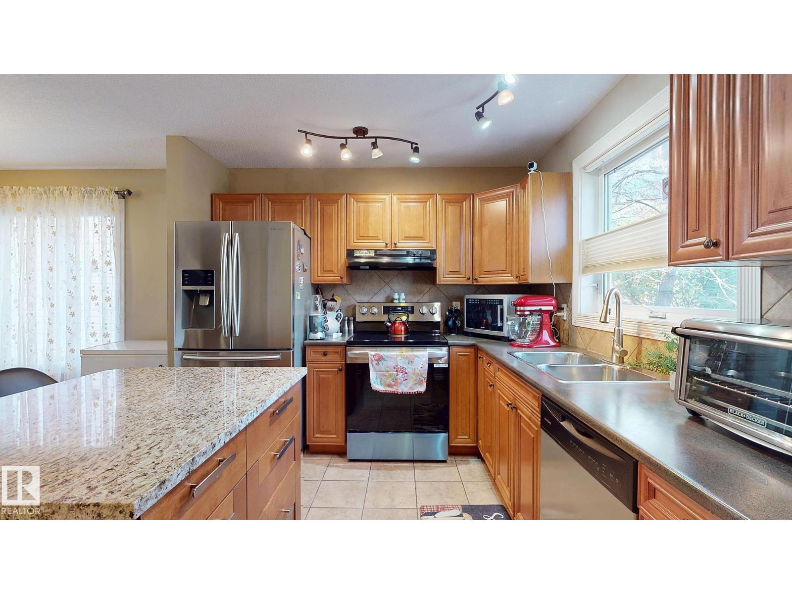 11844 125 ST NW, Edmonton