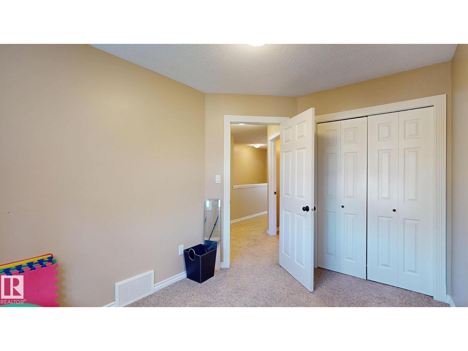 11844 125 ST NW, Edmonton