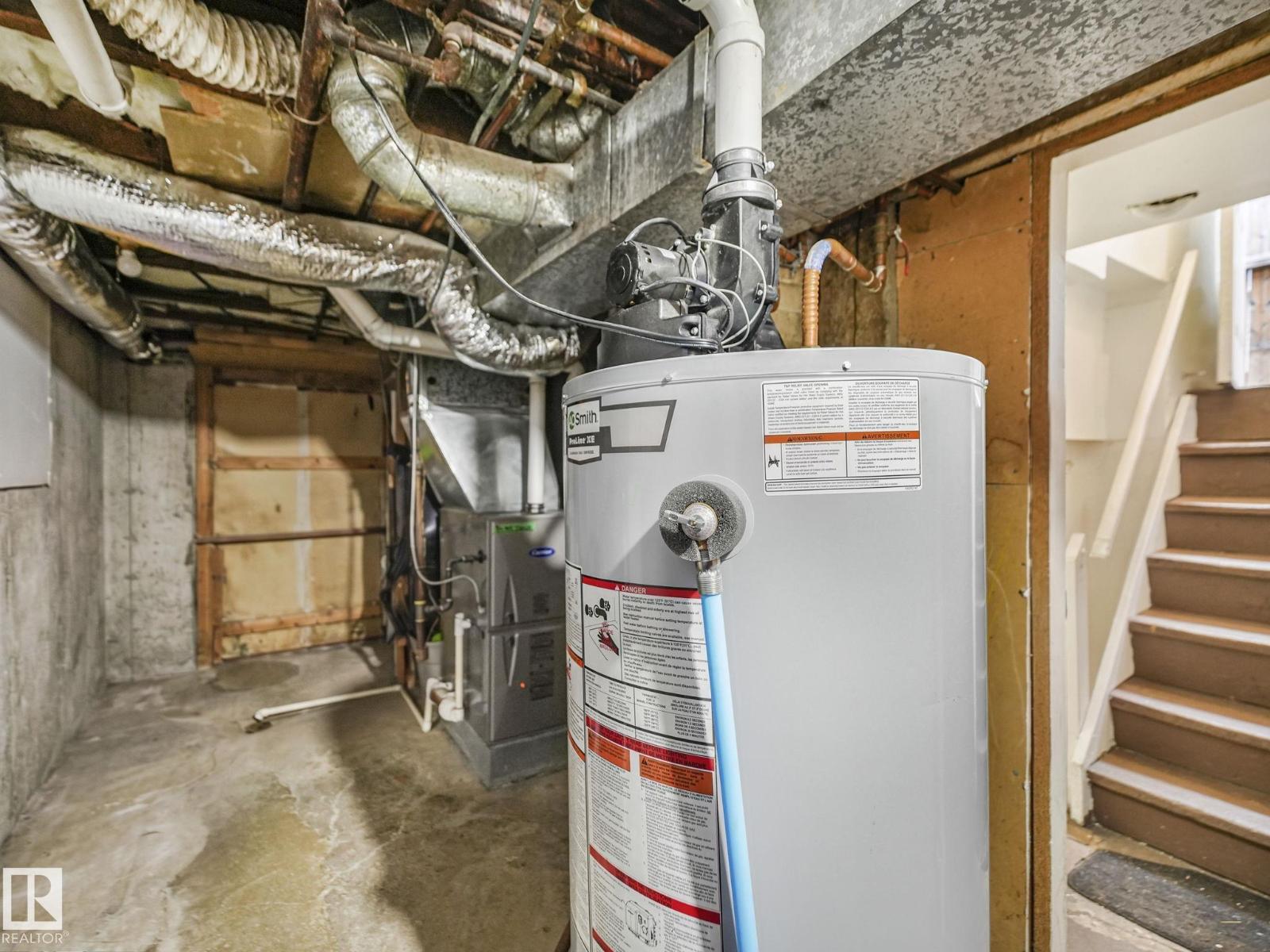 9632 106A AV NW, Edmonton