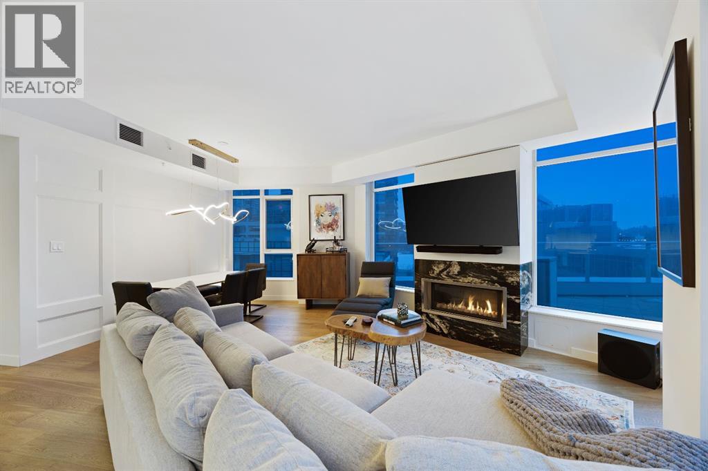 503, 138 Waterfront Court SW — photo 4
