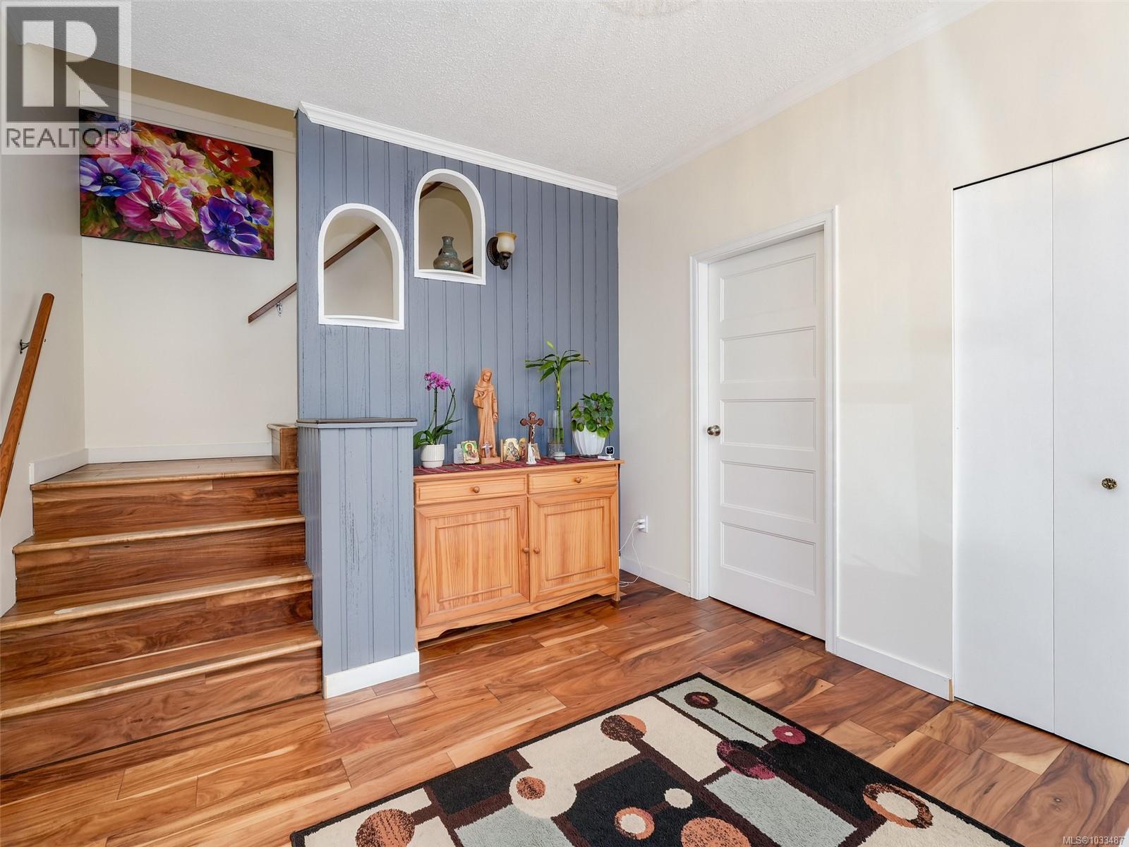 948 McKenzie Ave - 21