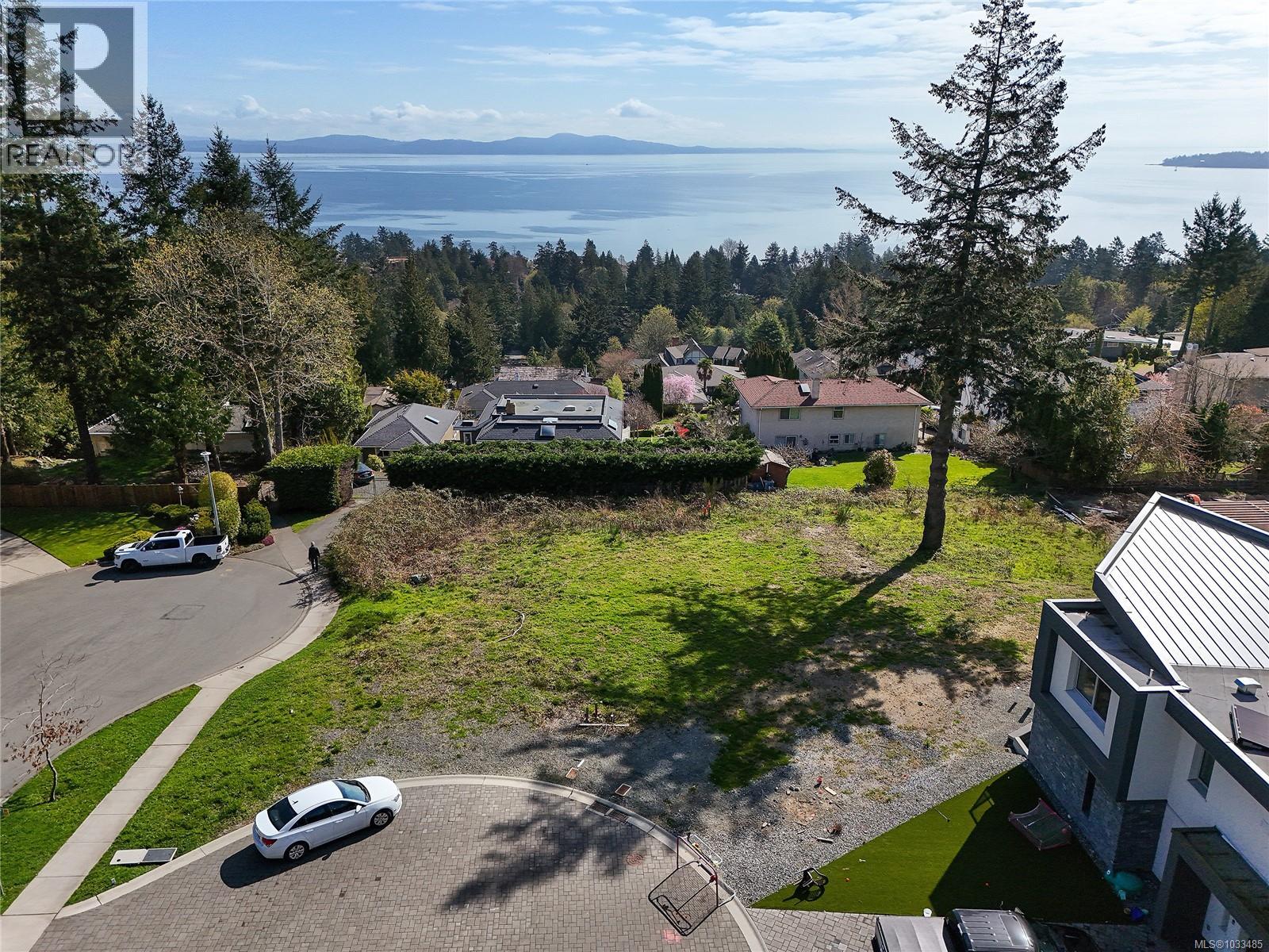  805 Yole Place, Saanich