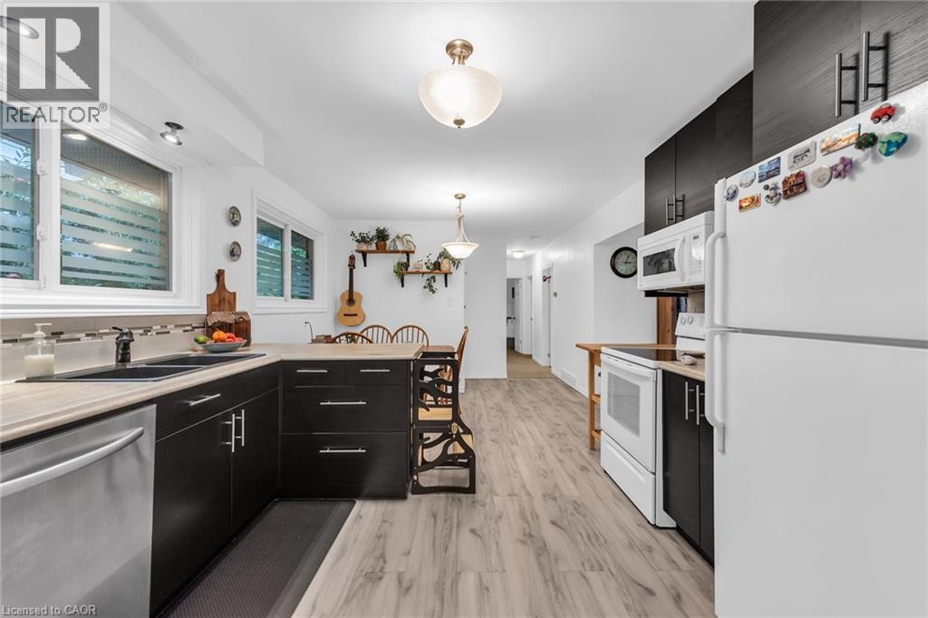 5 BURRWOOD Drive - 15
