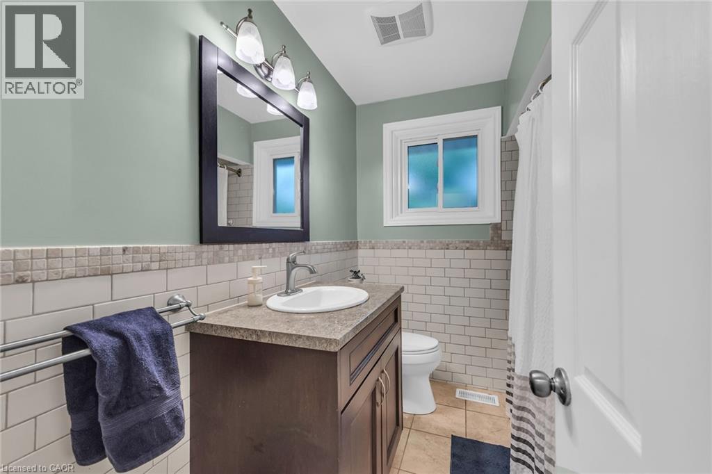 5 BURRWOOD Drive — photo 24