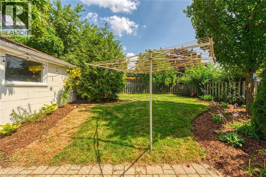 5 BURRWOOD Drive - 39
