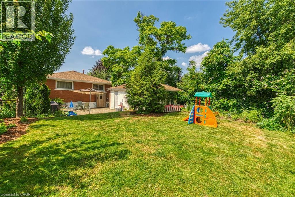 5 BURRWOOD Drive - 41