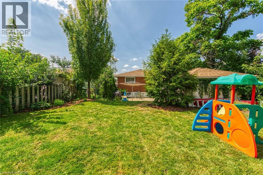 5 BURRWOOD Drive - 42