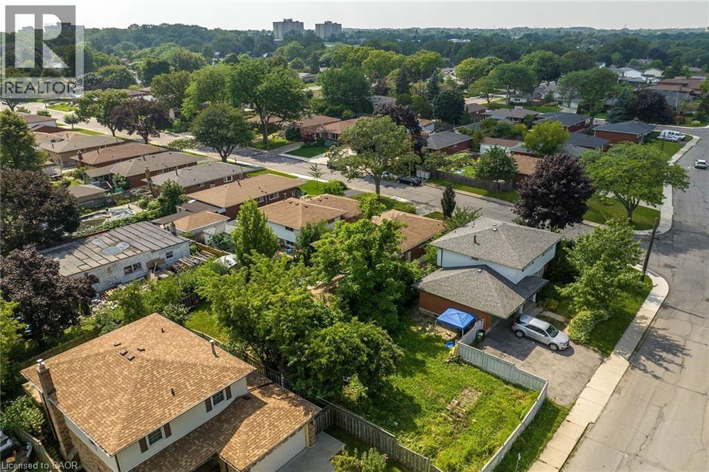 5 BURRWOOD Drive - 44
