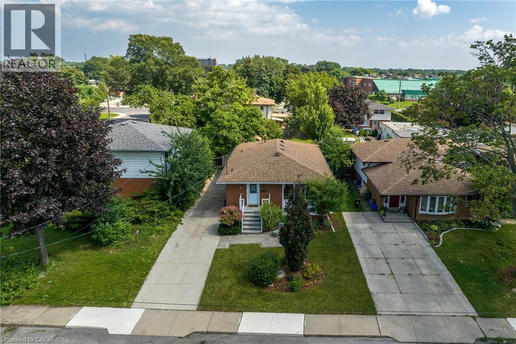 5 BURRWOOD Drive - 5