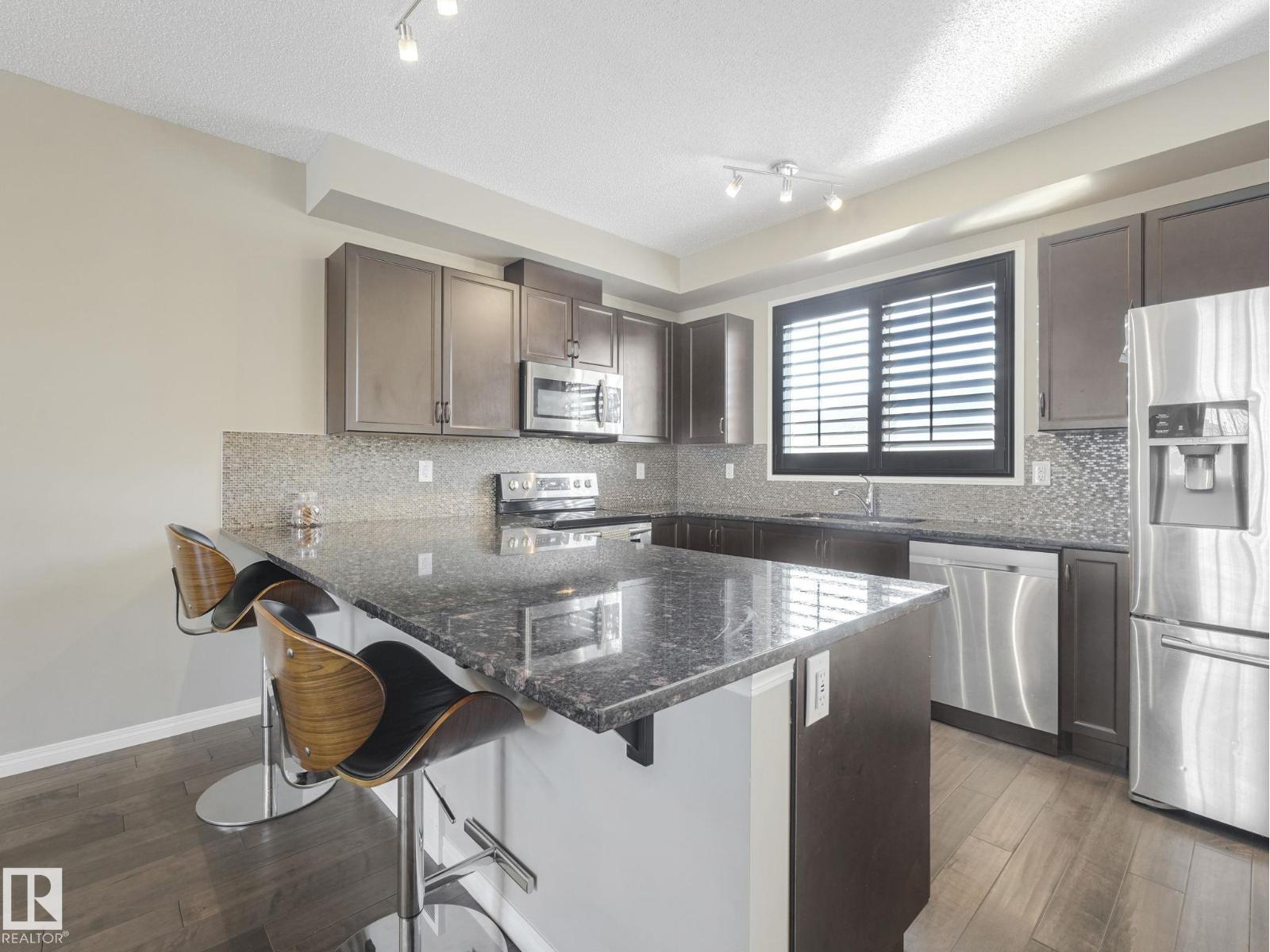 8119 CHAPPELLE WY SW, Edmonton