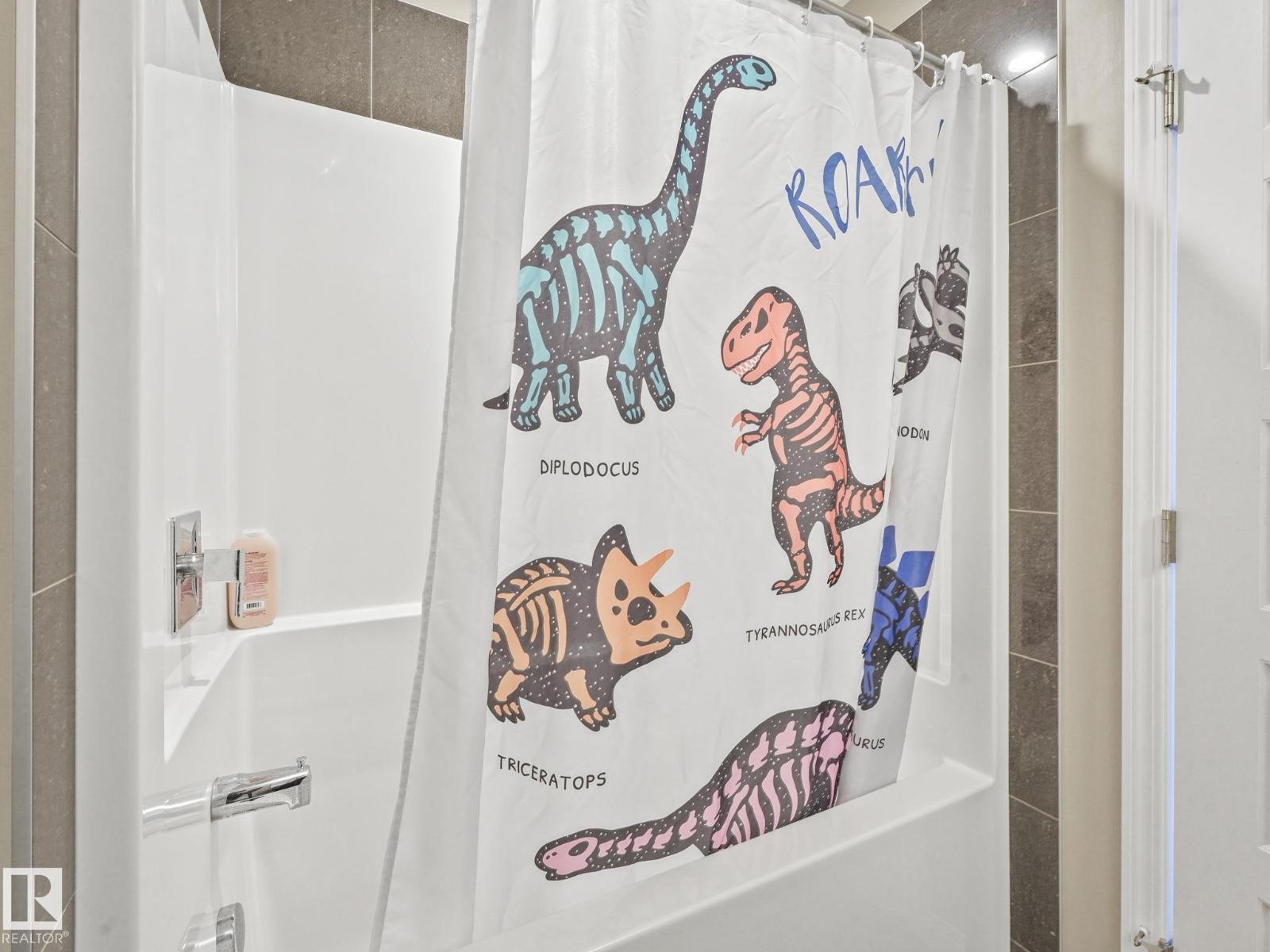 8119 CHAPPELLE WY SW, Edmonton