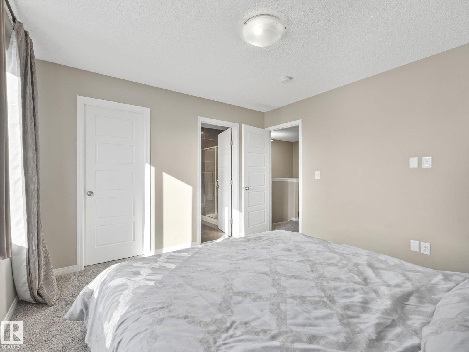 8119 CHAPPELLE WY SW, Edmonton