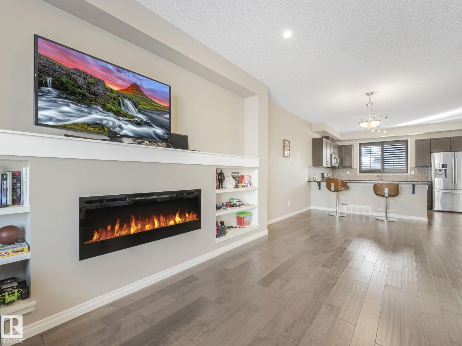 8119 CHAPPELLE WY SW, Edmonton