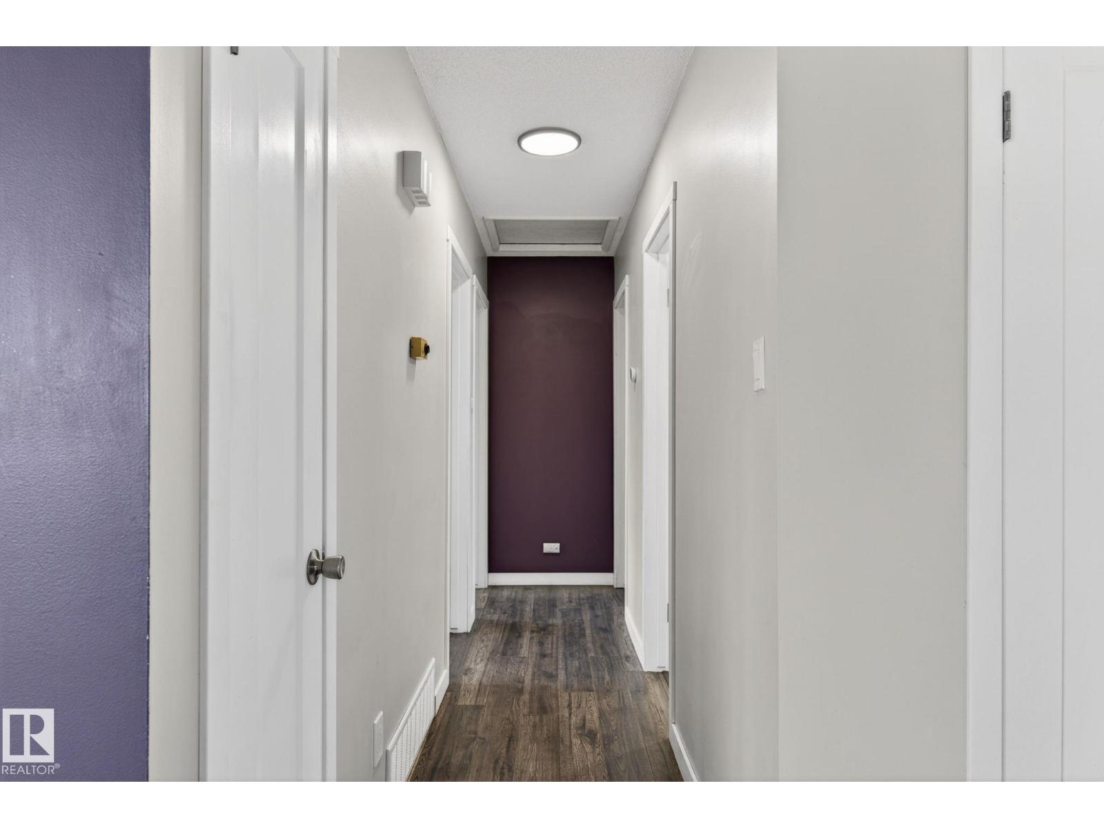 12404 50 ST NW NW, Edmonton