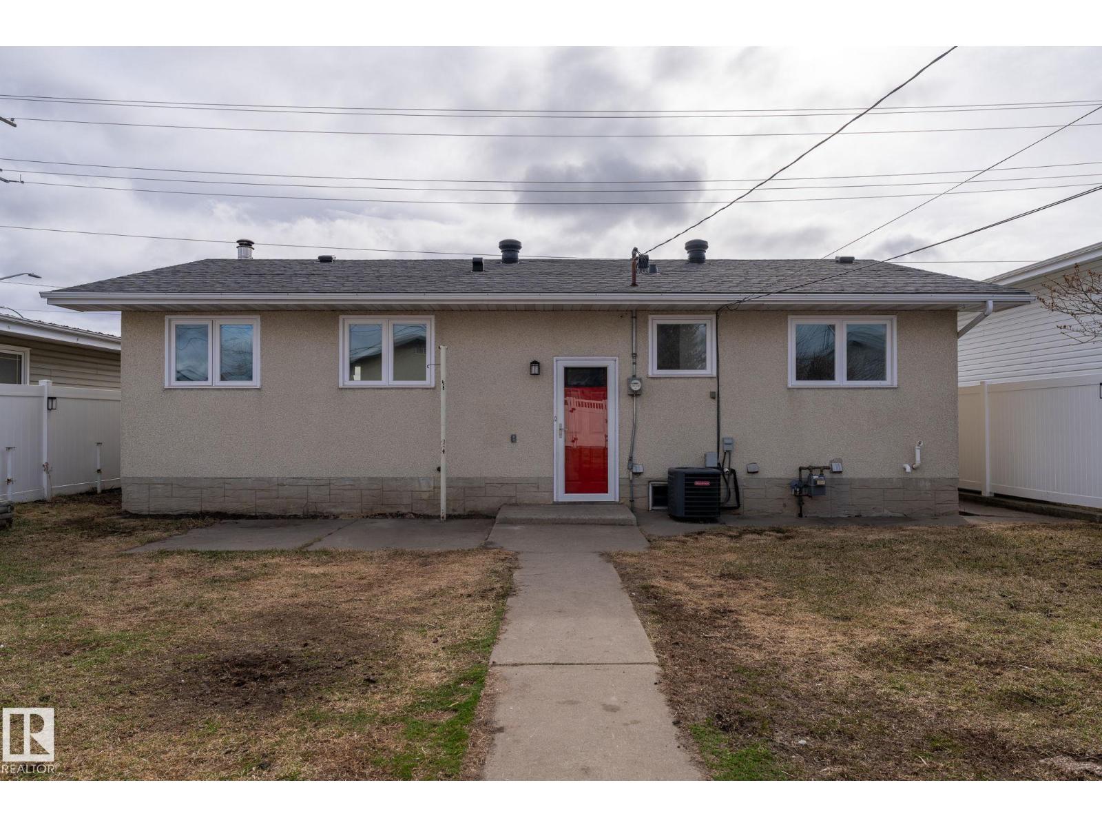 12404 50 ST NW NW, Edmonton