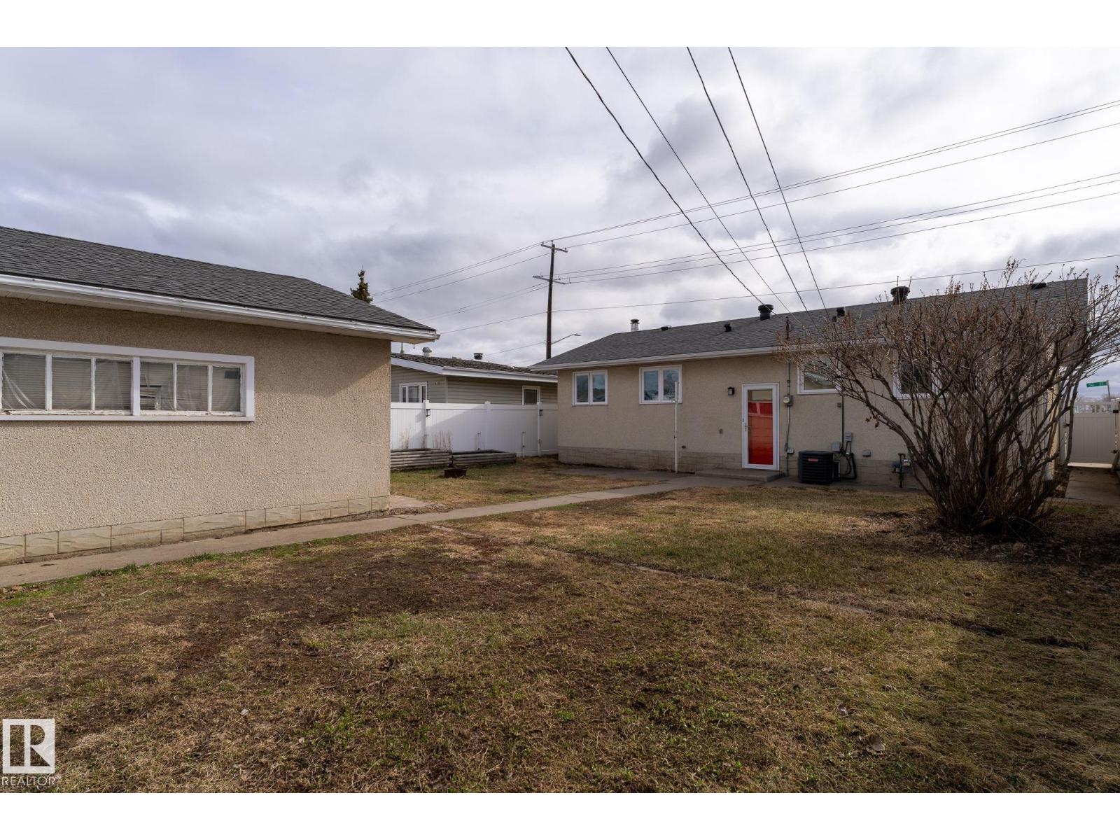 12404 50 ST NW NW, Edmonton