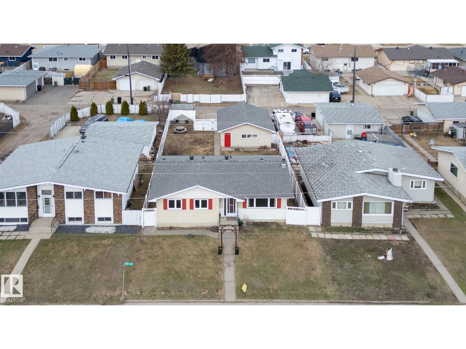 12404 50 ST NW NW, Edmonton