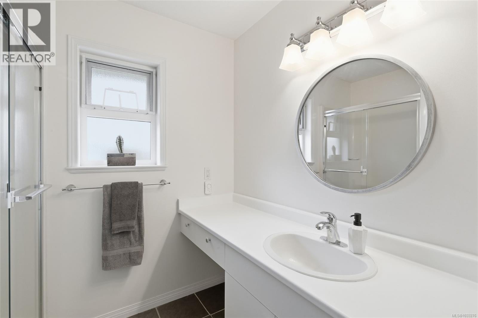 834 Woodside Cres - 17