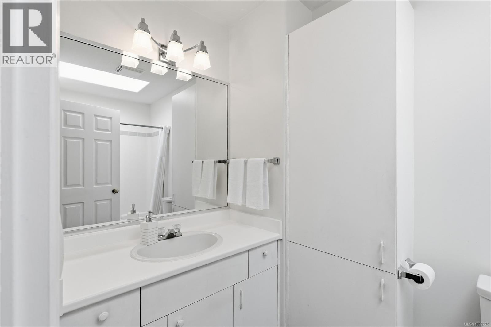 834 Woodside Cres - 20