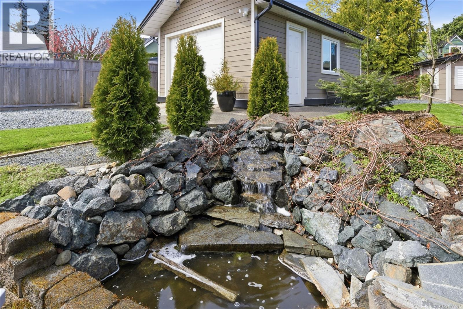 834 Woodside Cres - 27