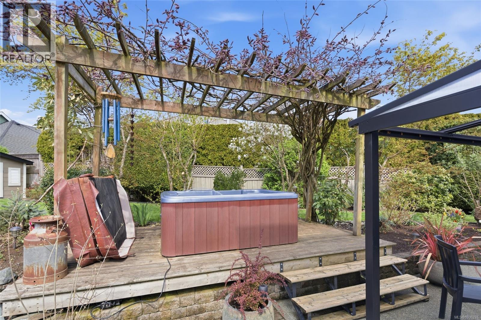 834 Woodside Cres - 28