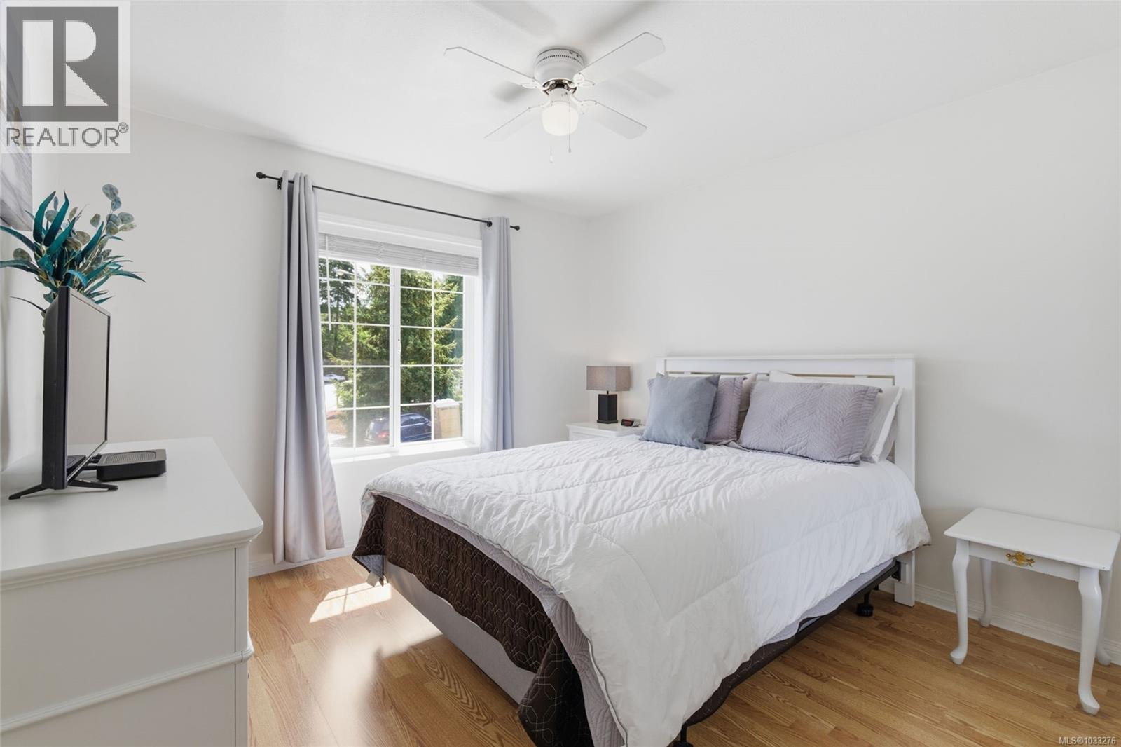 834 Woodside Cres - 6