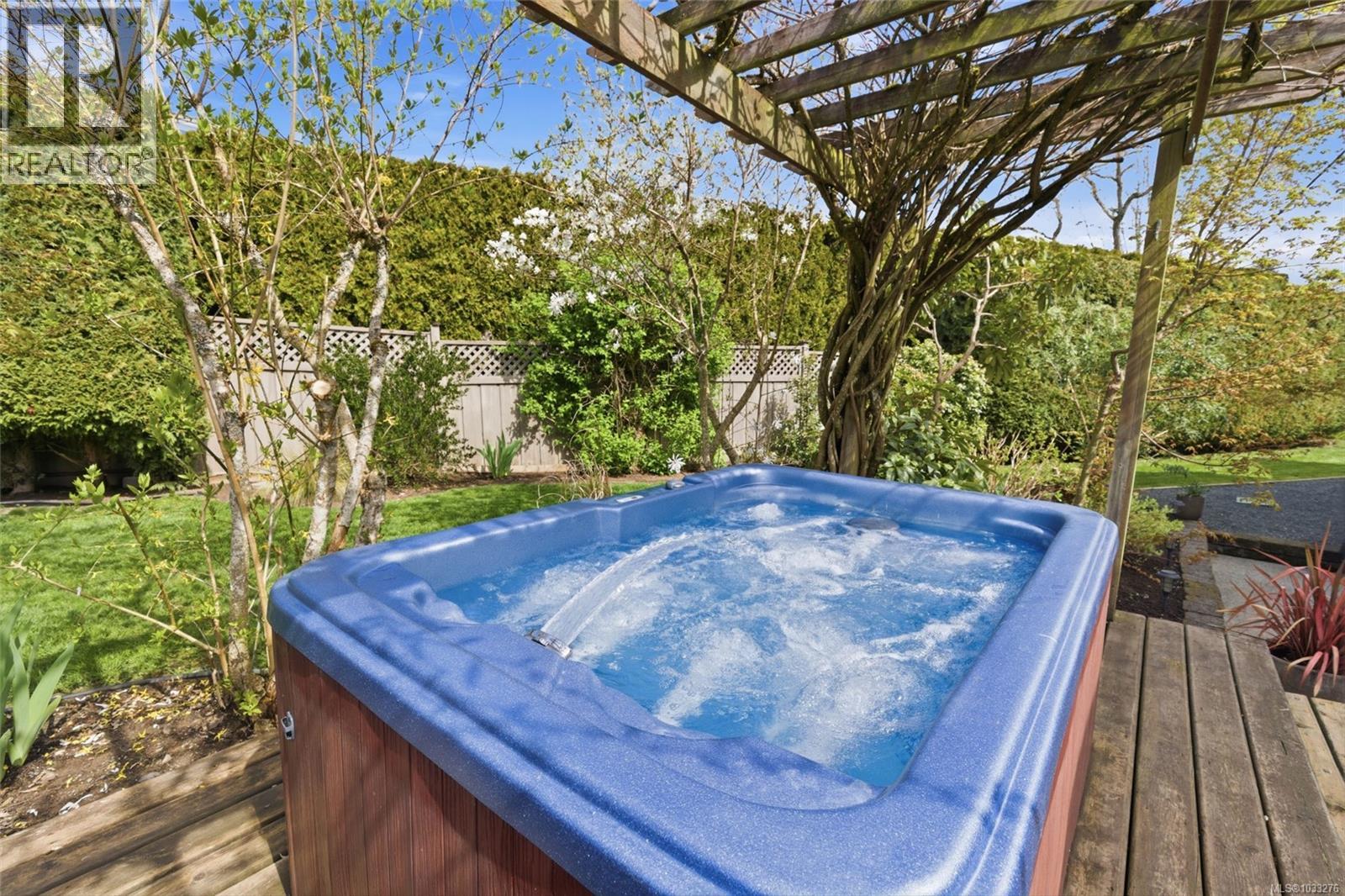 834 Woodside Cres - 8