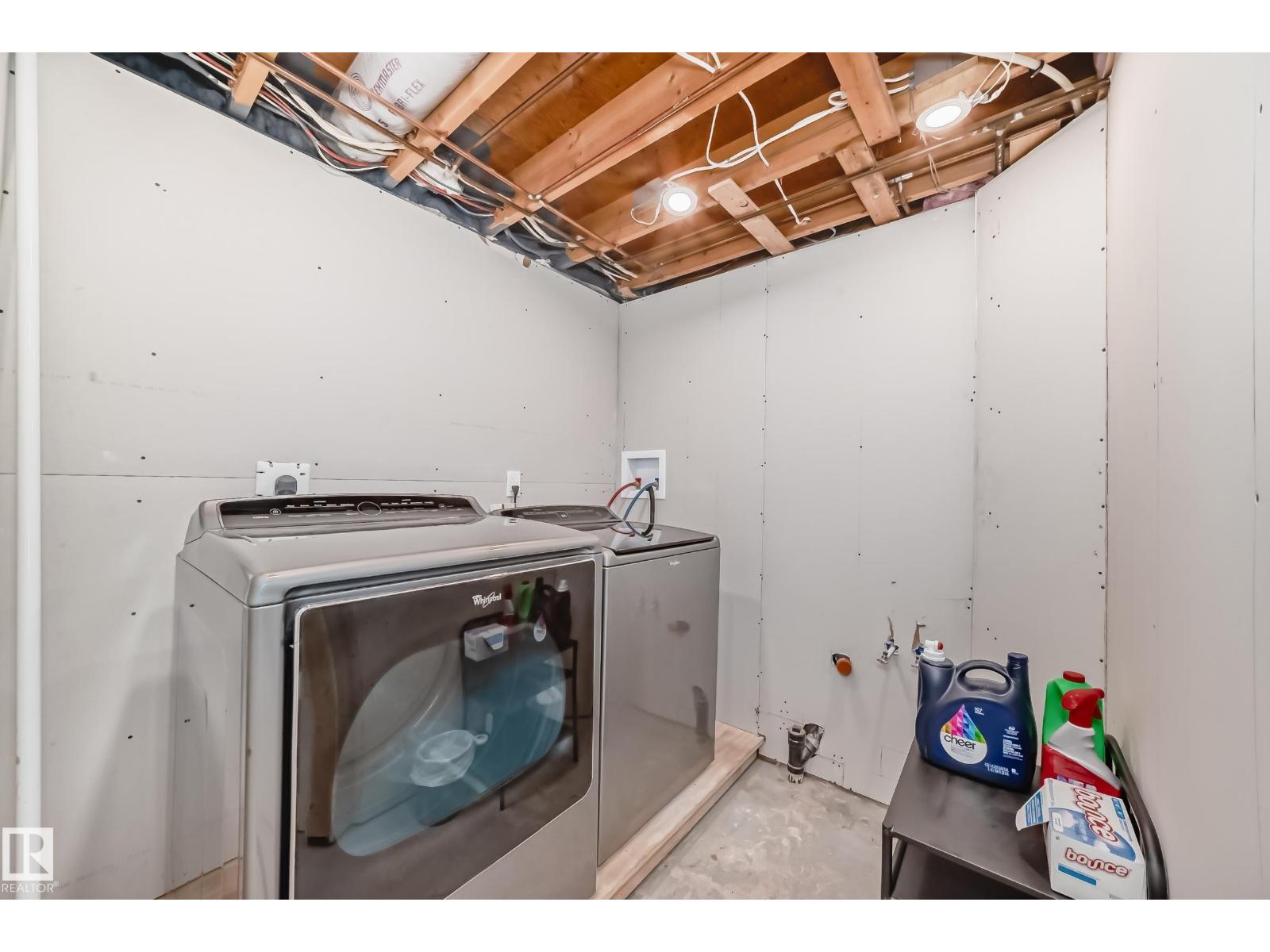 3207 139 AV NW, Edmonton