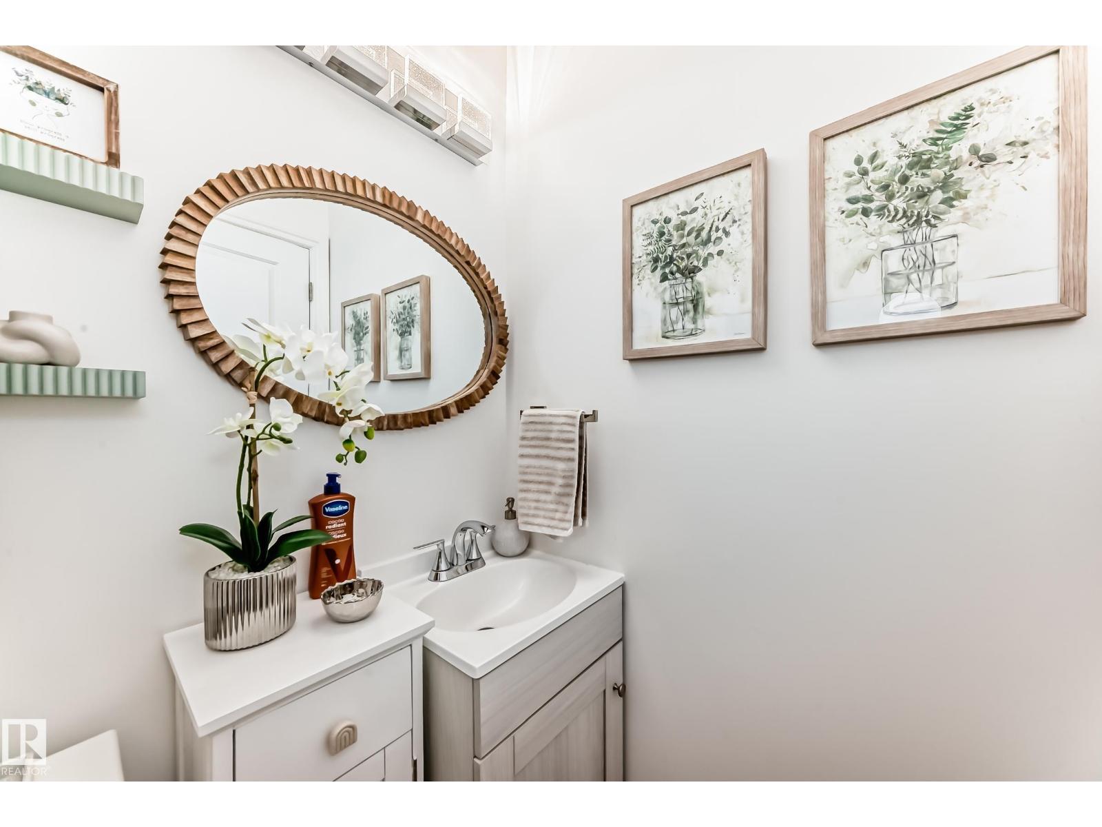 3207 139 AV NW, Edmonton