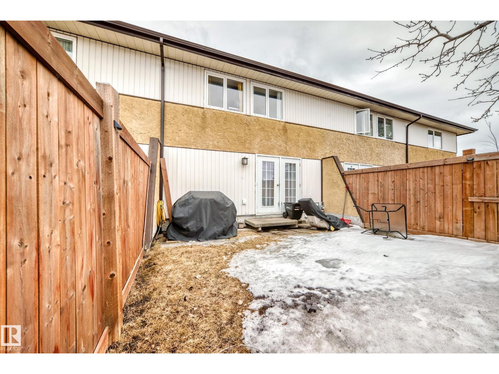 3207 139 AV NW, Edmonton