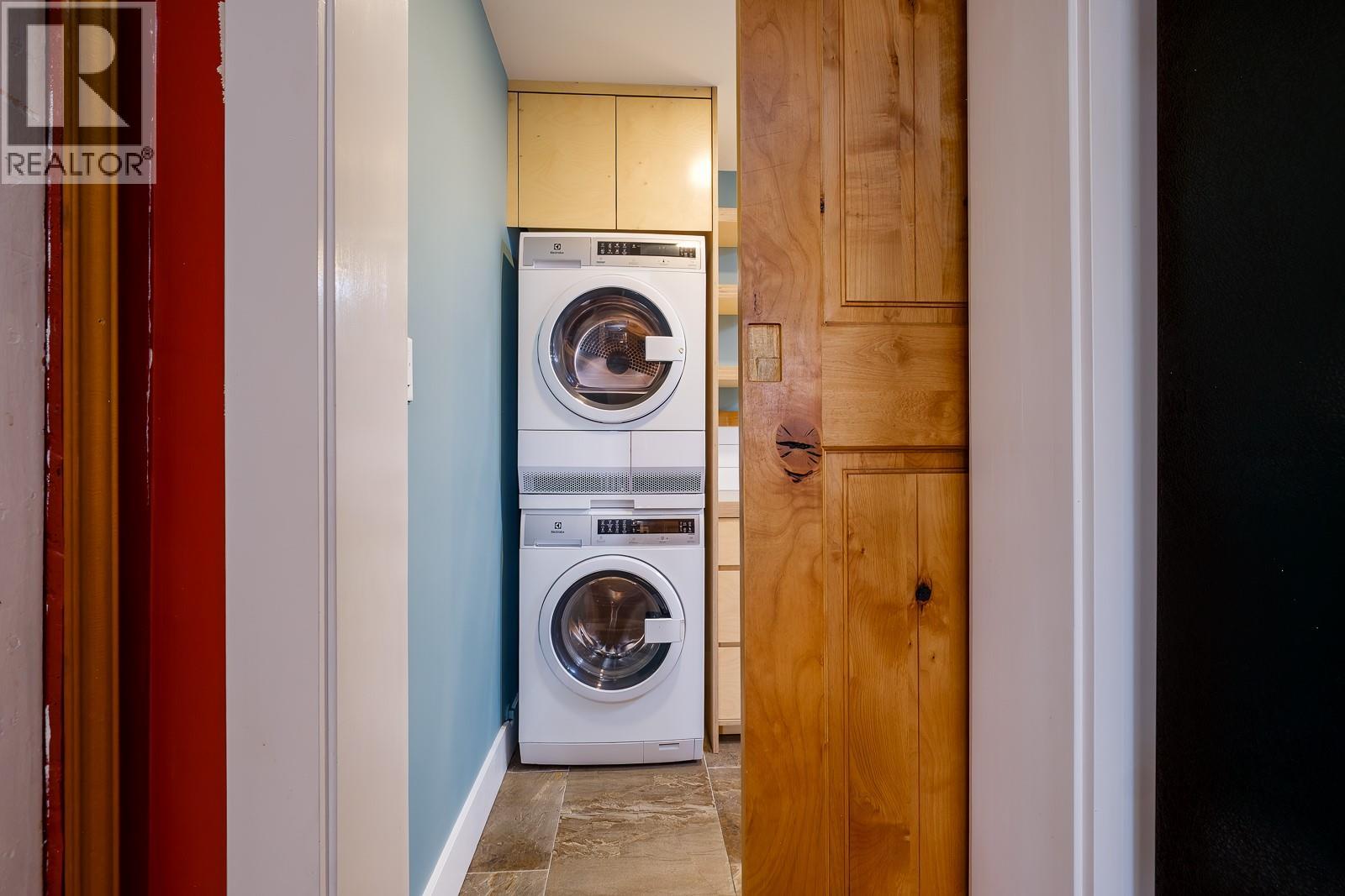 2034 Cliff Street - 24