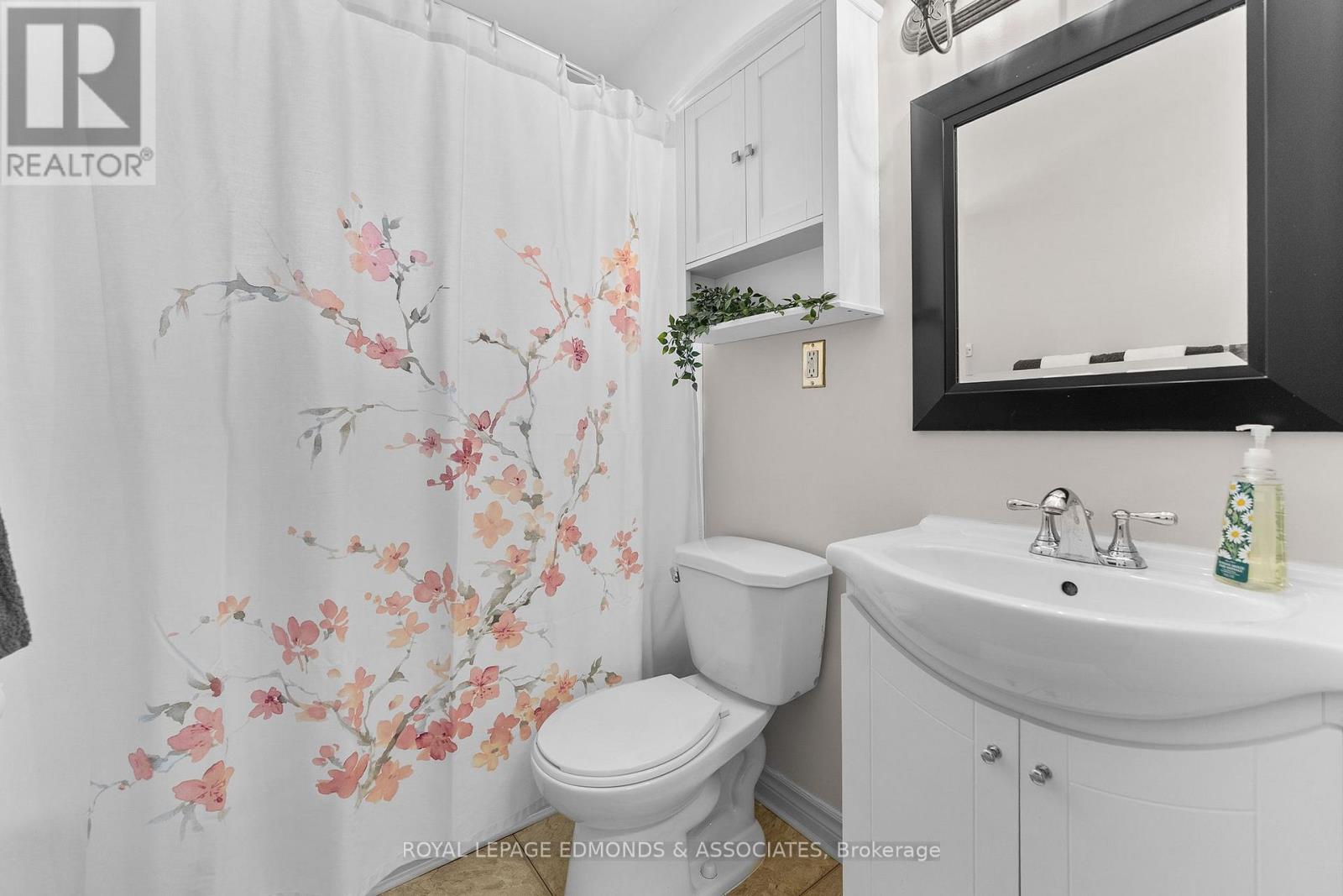 Main Floor Bathroom