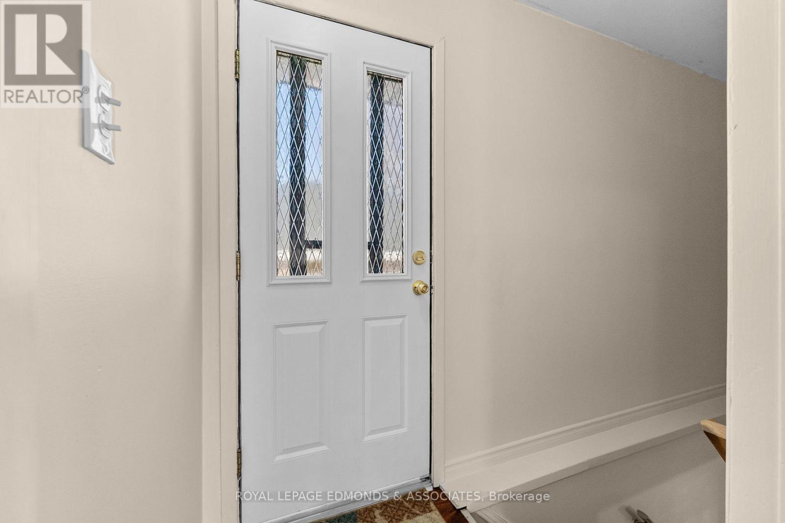 Back Shared Door