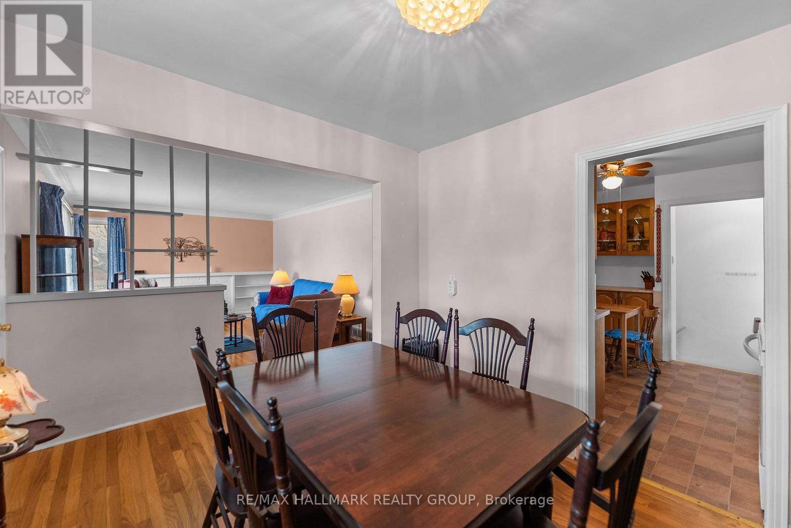 2075 NEEPAWA AVENUE — photo 16