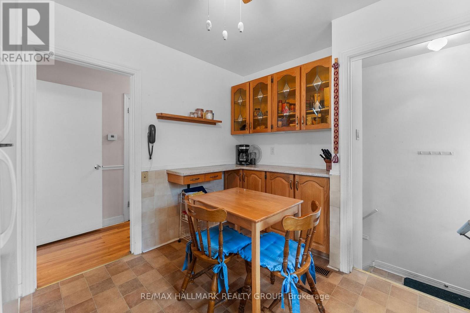 2075 NEEPAWA AVENUE - 20