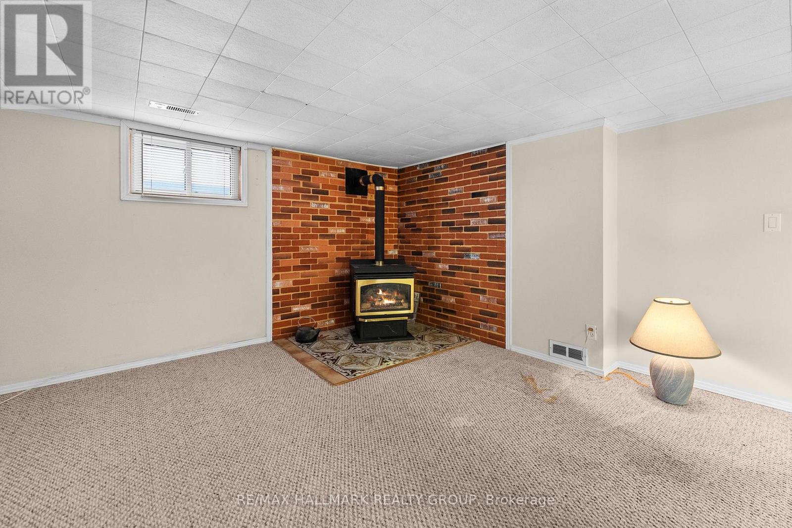2075 NEEPAWA AVENUE — photo 35