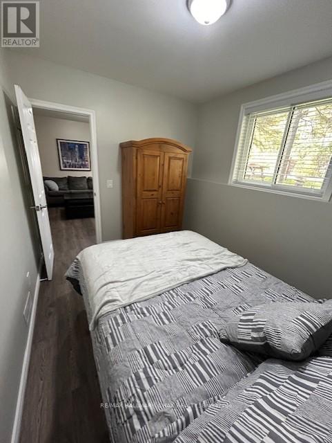 2082 CENTRE AVENUE - 28