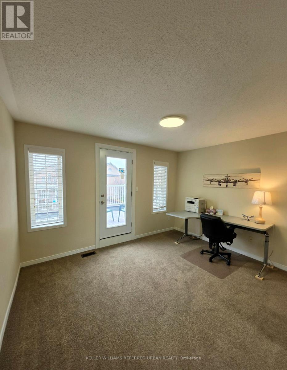 129 DOLCE CRESCENT - 5