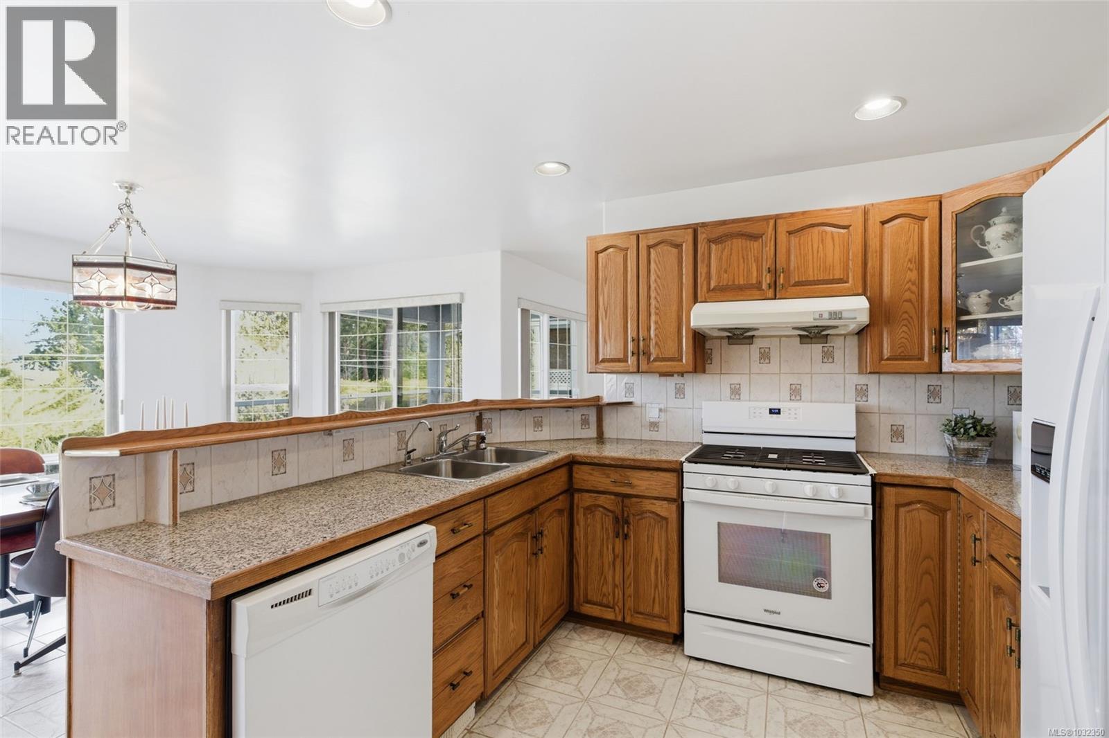 846 Wright Rd - 4