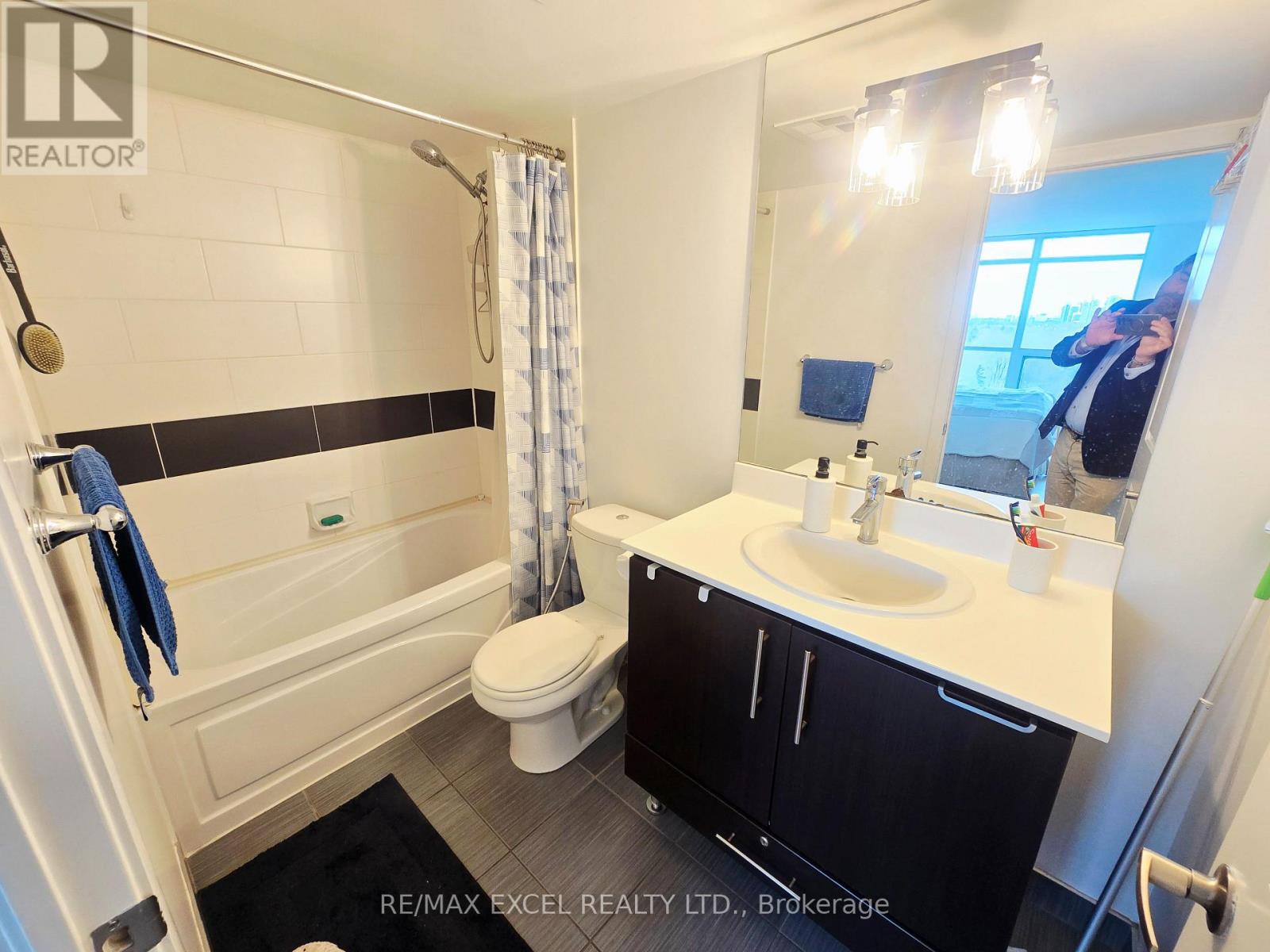 1st Bathroom