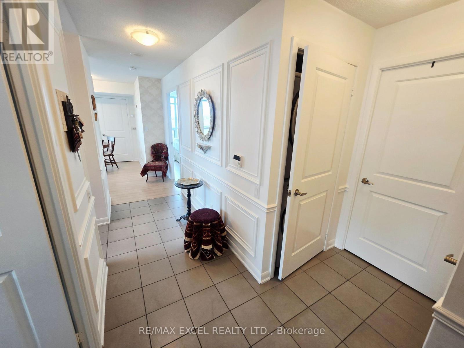 1007 - 17 ANNDALE DRIVE — photo 31