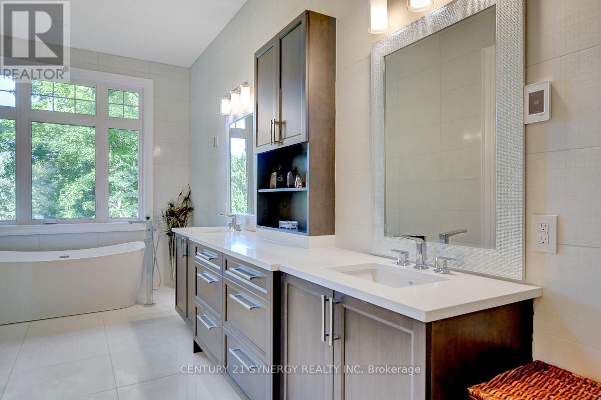 1443 DUCHESS CRESCENT — photo 25